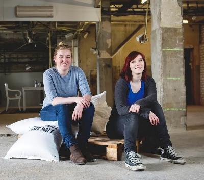 Janneke en Mary-jane van Brouwerij Boegbeeld